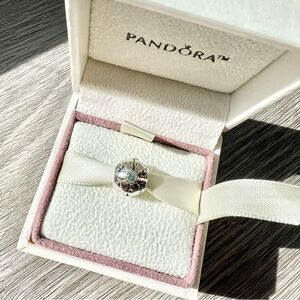 PANDORA SNOWFLAKE CHARM - BLUE CZ